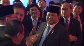 Presiden Prabowo Subianto menyanyikan lagu 