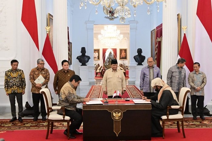 BTN menegaskan komitmen perseroan untuk mendukung hadapan Presiden Prabowo Subianto.
Tiga Juta Rumah di hadapan Presiden Prabowo Subianto. (Dok. BTN)